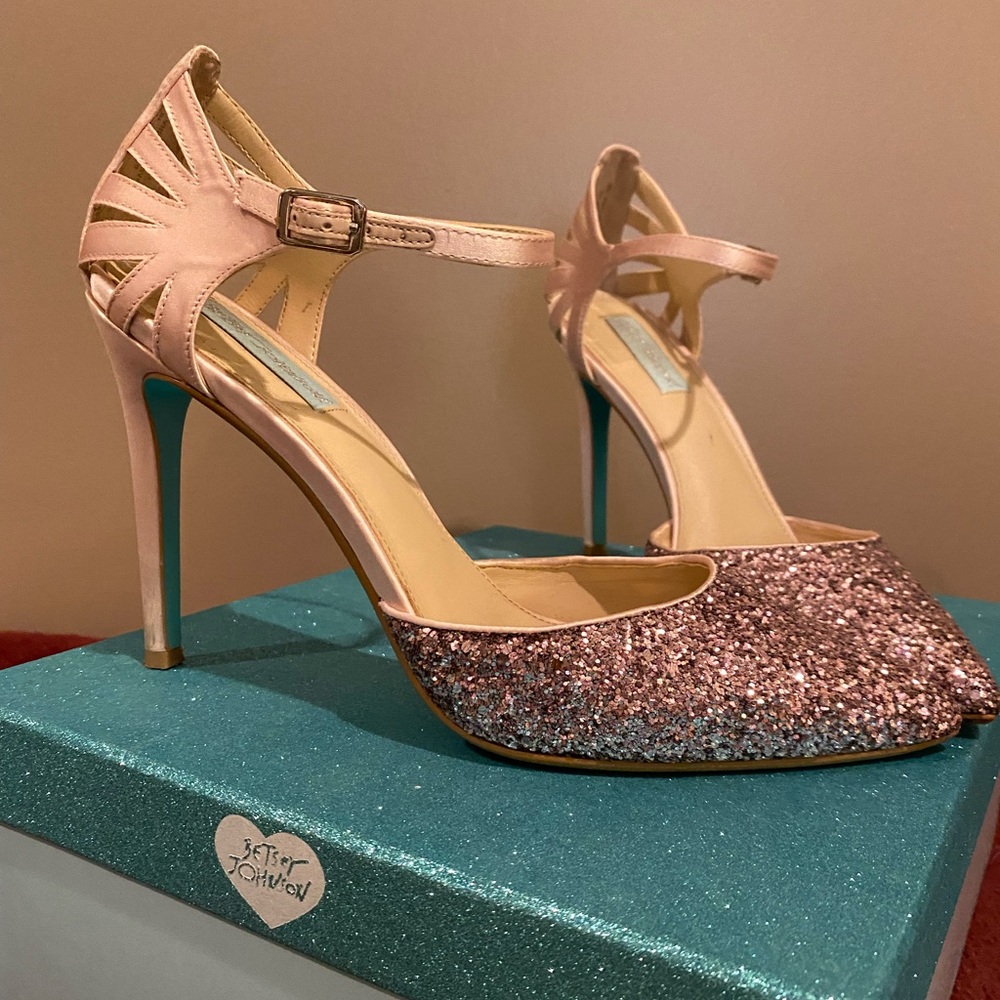 Blue by Betsey Johnson Avery Blush Satin pointed toe heeled wedding shoes.